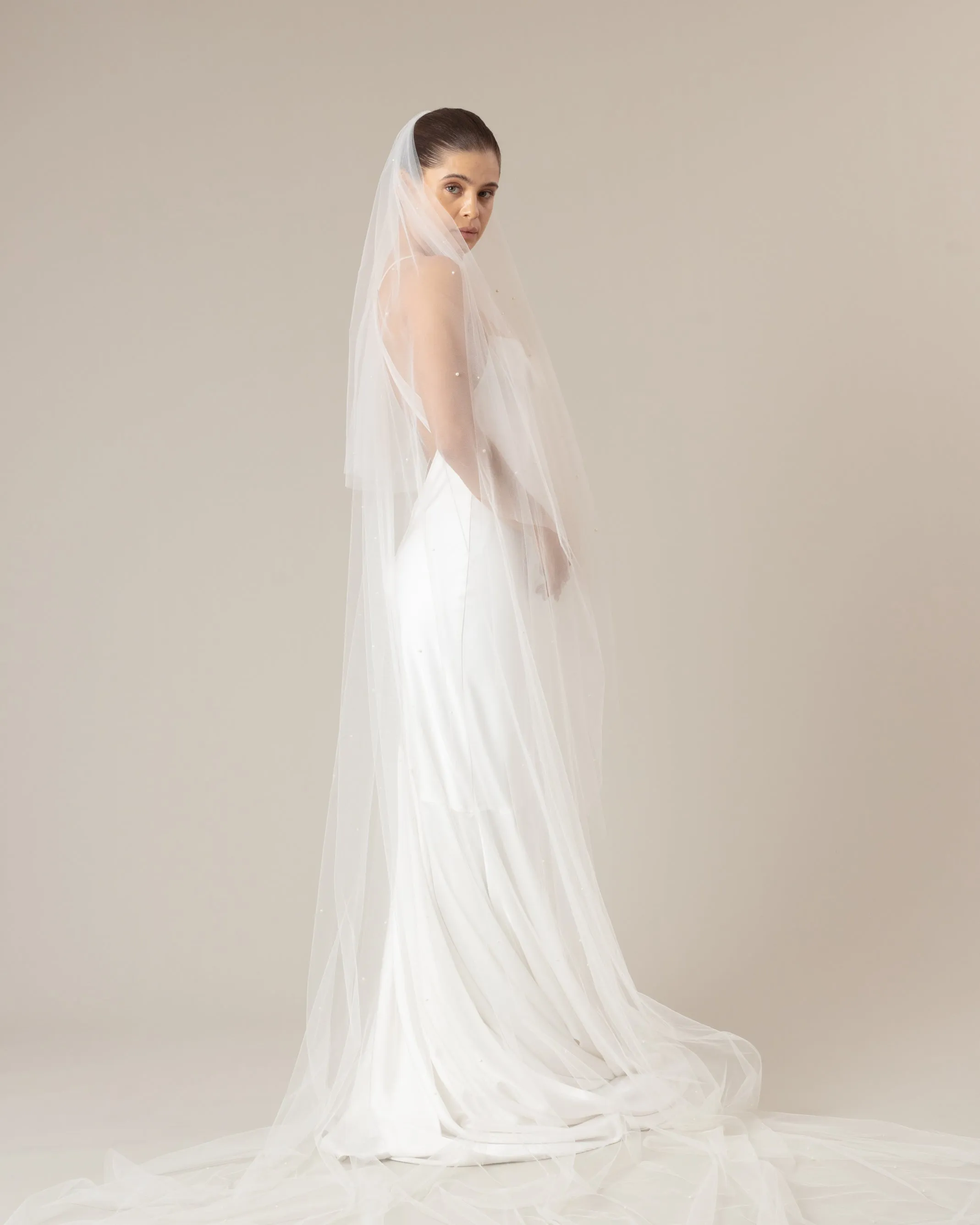 BRILLO PEARL VEIL WITH BLUSHER