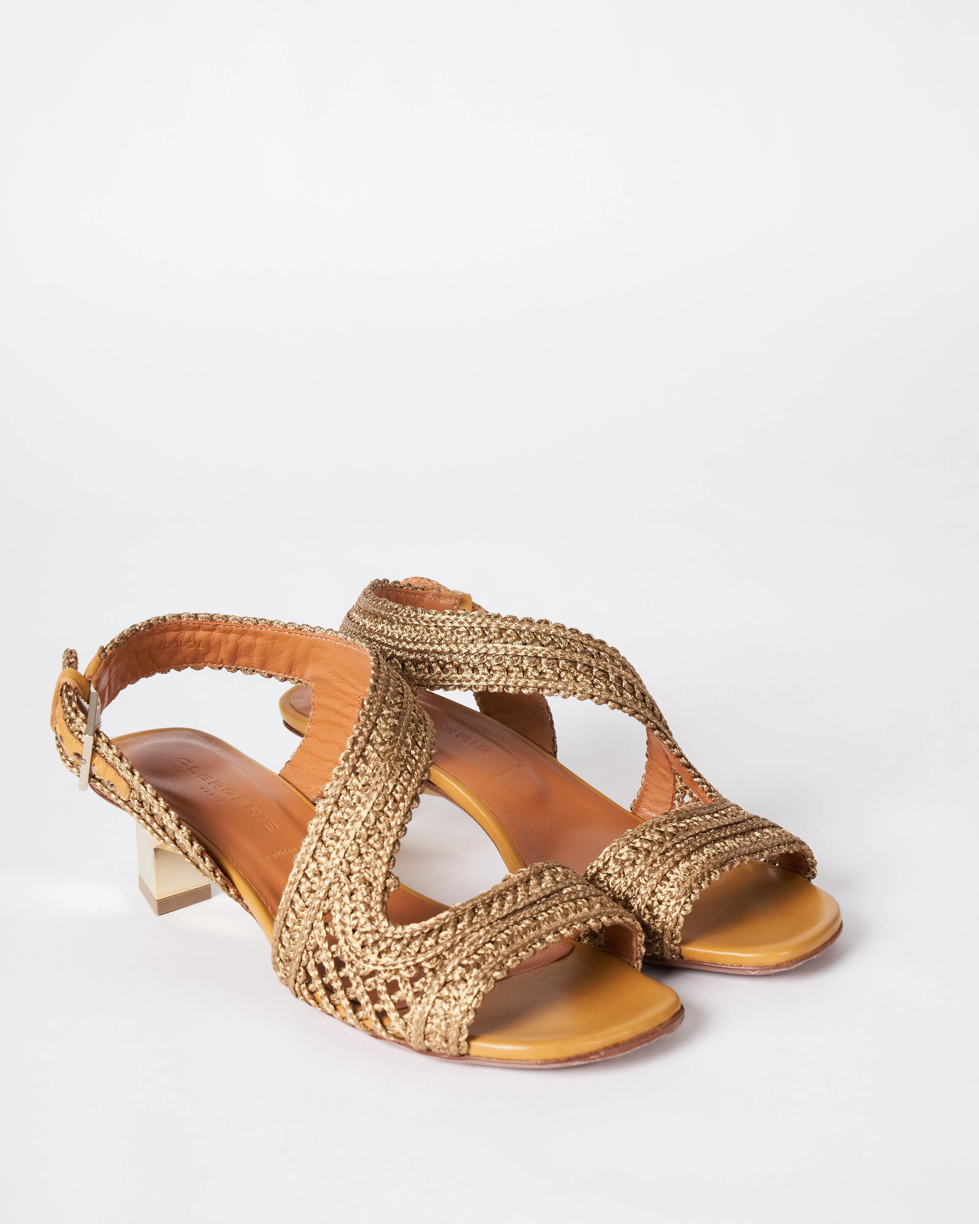 louana - metallic