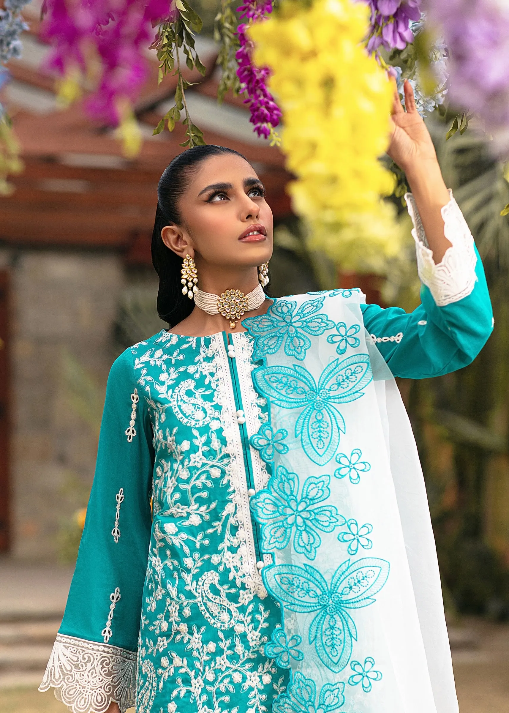 MGZ-10  3PC EMBROIDERED LAWN  STITCHED I UNSTITCHED