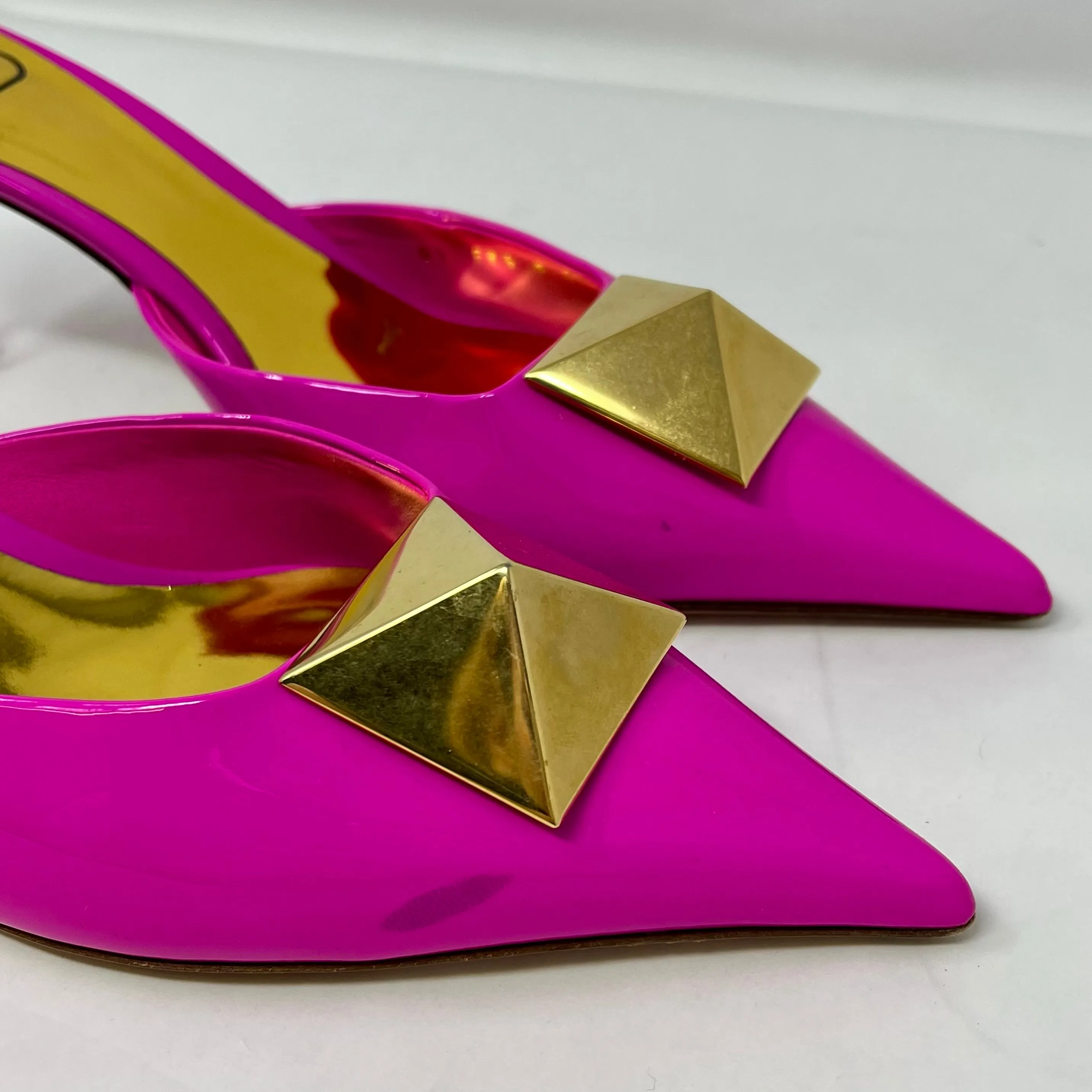Valentino Pumps